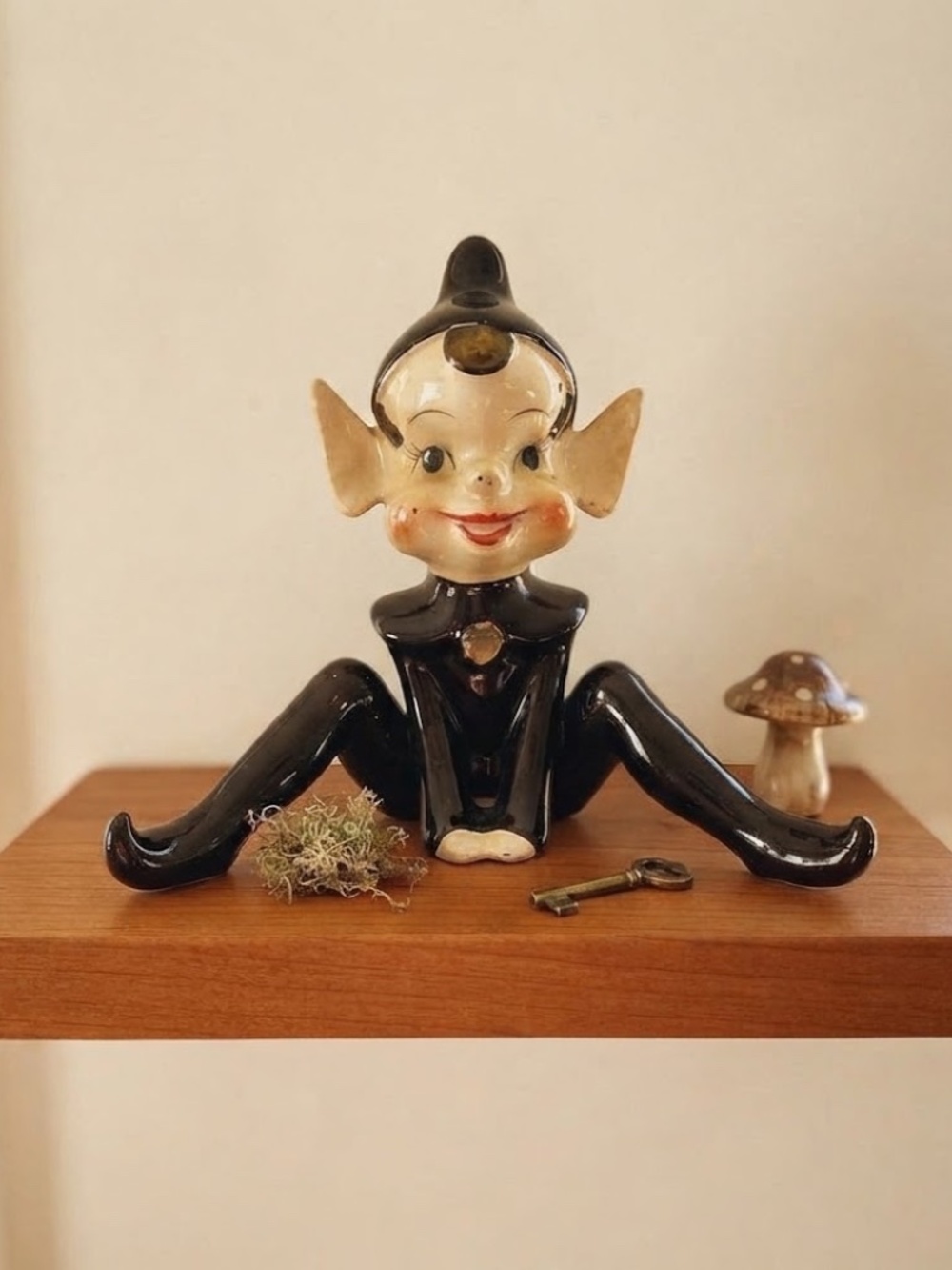 1950s Thames Japan Elf Figurine – Black Ceramic with Vintage Charm